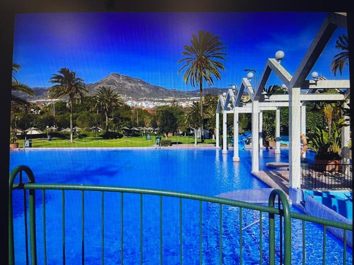 Benalbeach 2bdr Beach100m 5 Pools Gardens Apartment Benalmadena